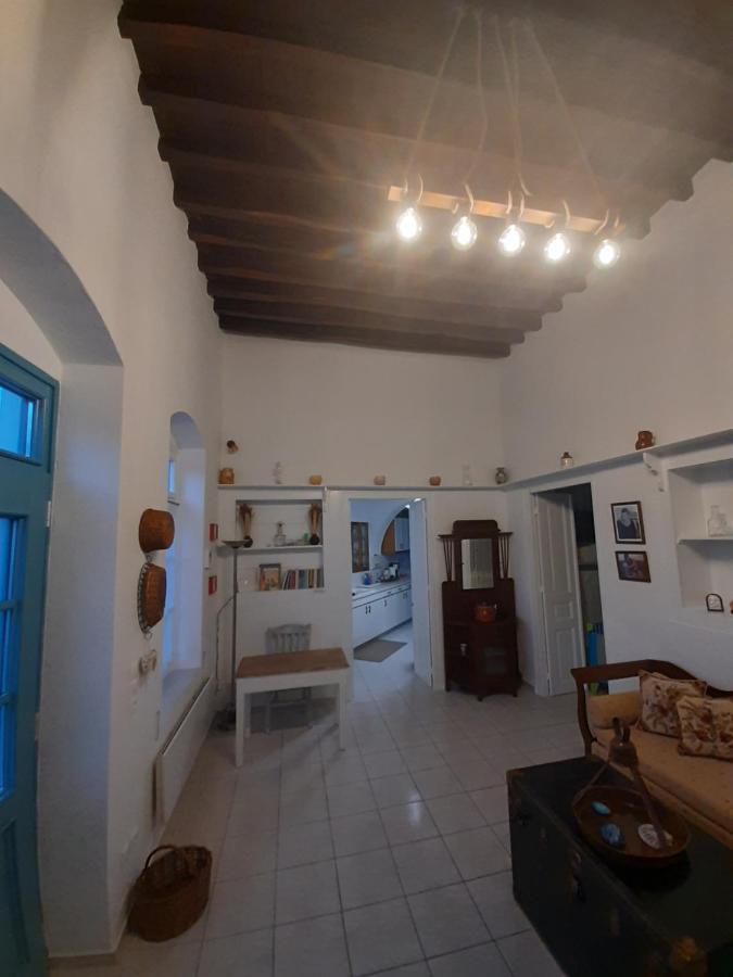 Kafenes House αναπαλαιώμενο παραδοσιακό σπίτι * Αρτεμώνας